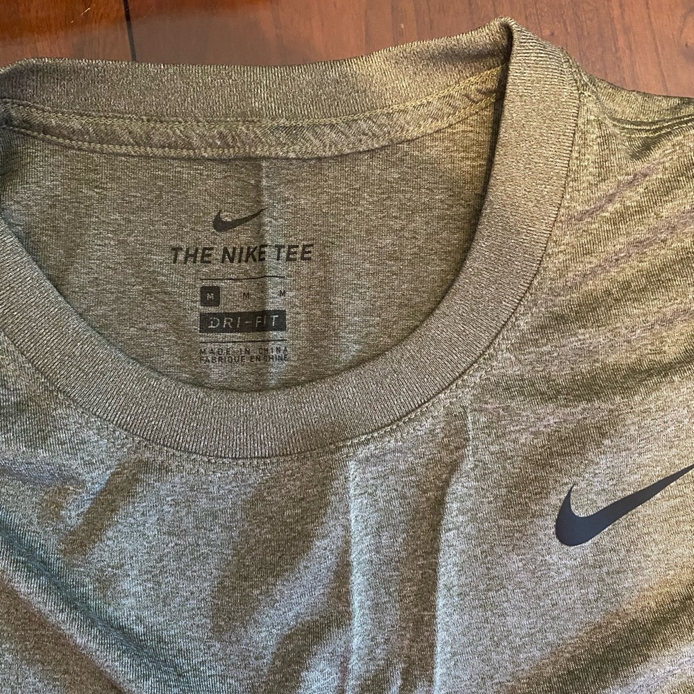 Nike Dri-FIT Heather Gray T-Shirt